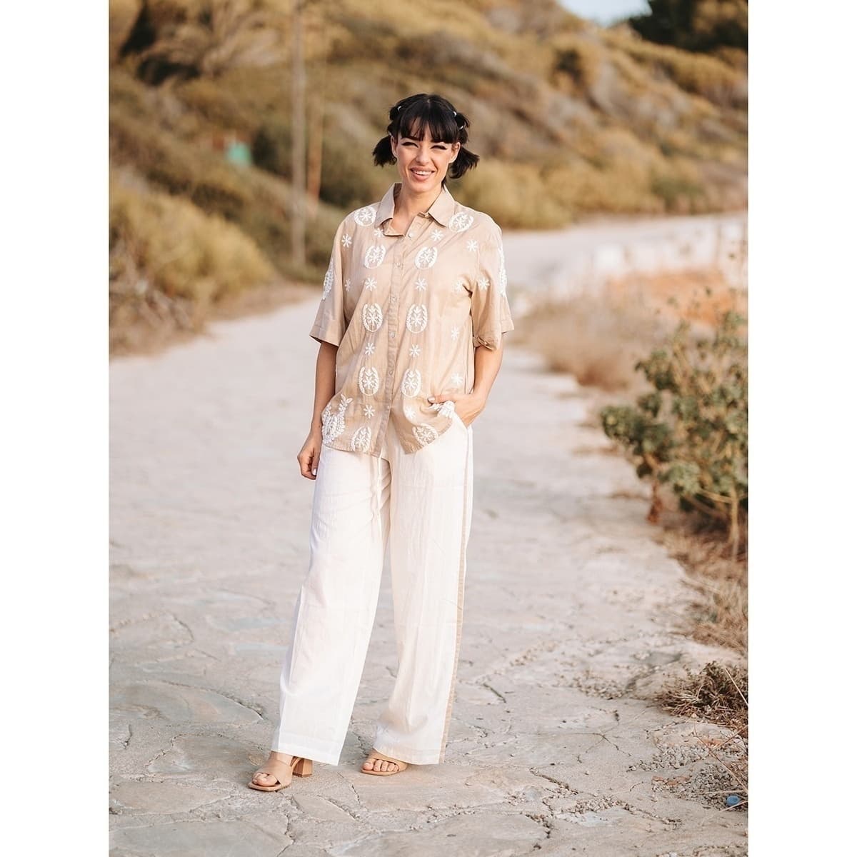 Women's Shirts Isla Bonita By Sigris Beige