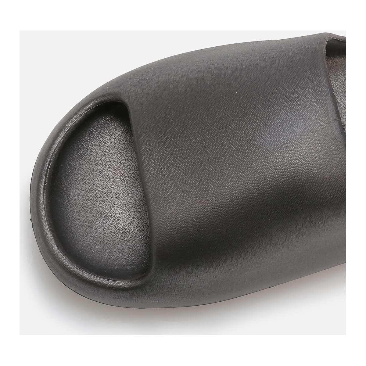 Women's Flip Flops La Modeuse Black