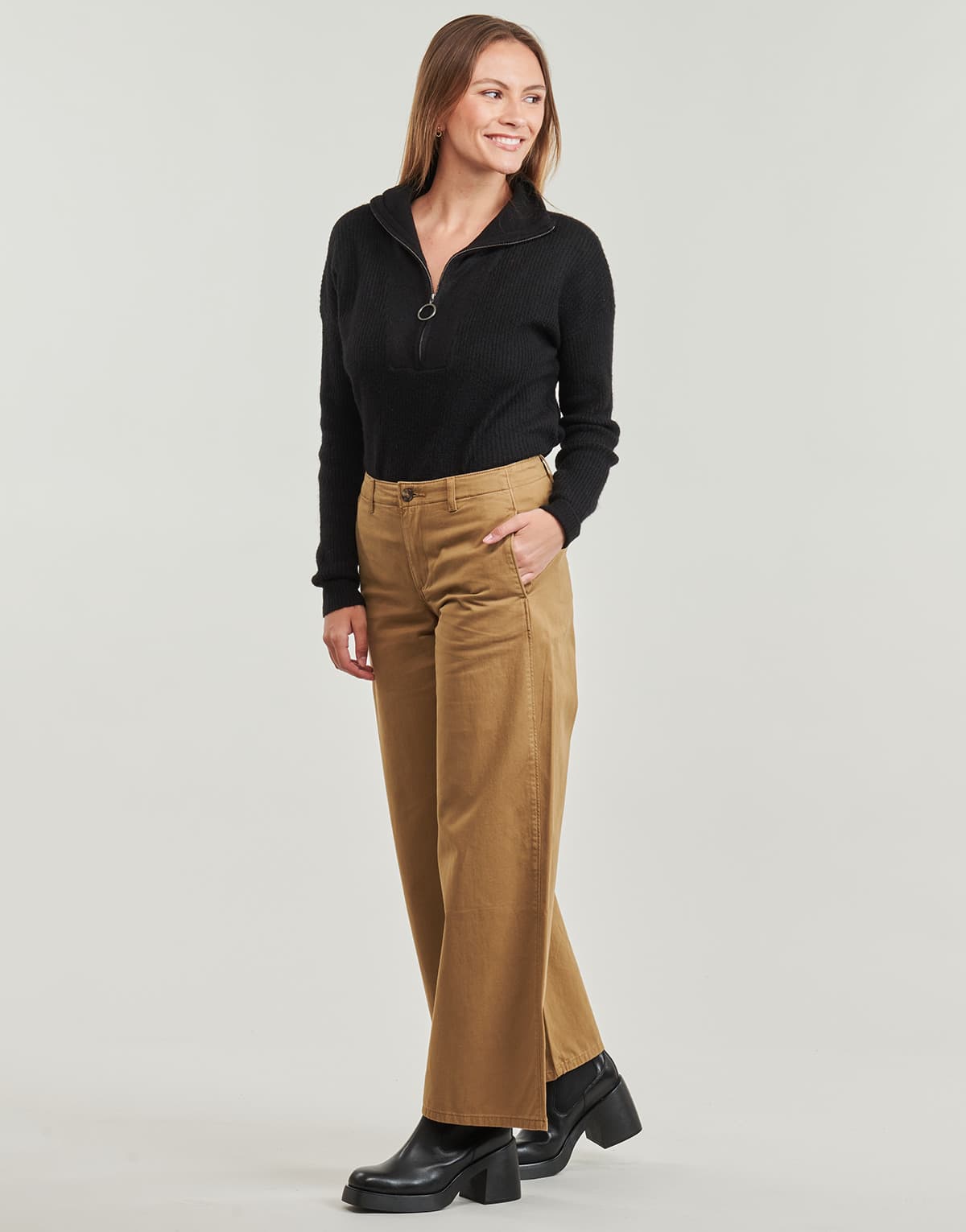 Women's Pants Levis Brown