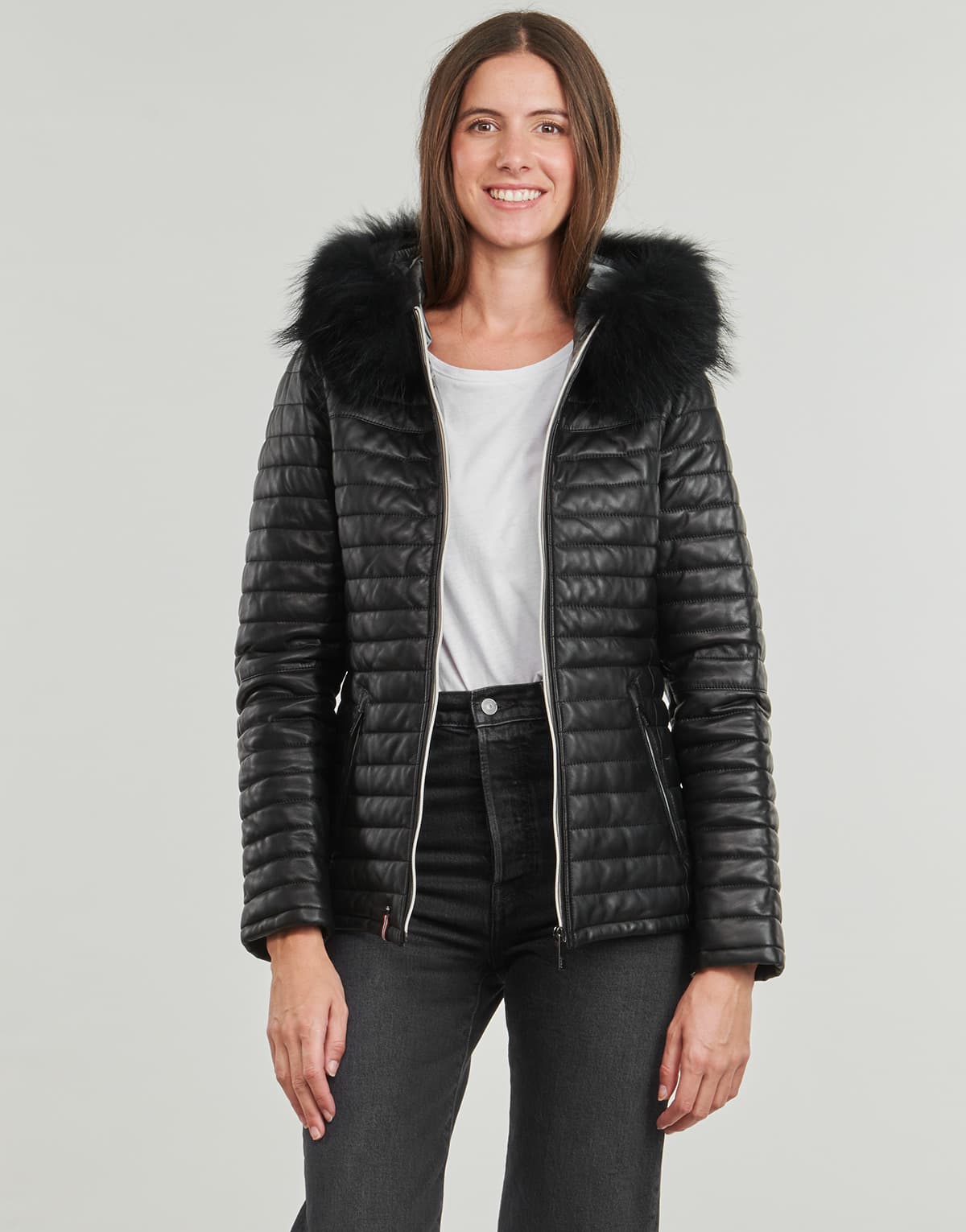 Women's Jackets Oakwood Black