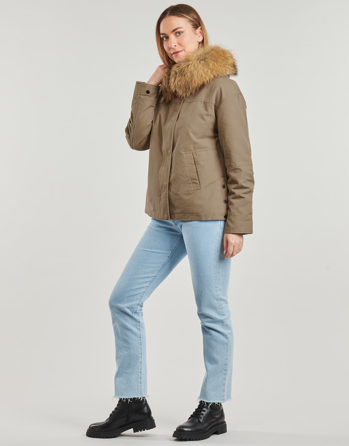 Women's Parkas Oakwood Beige