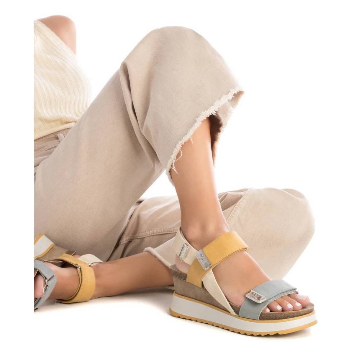 Women's Platforms Xti Yellow