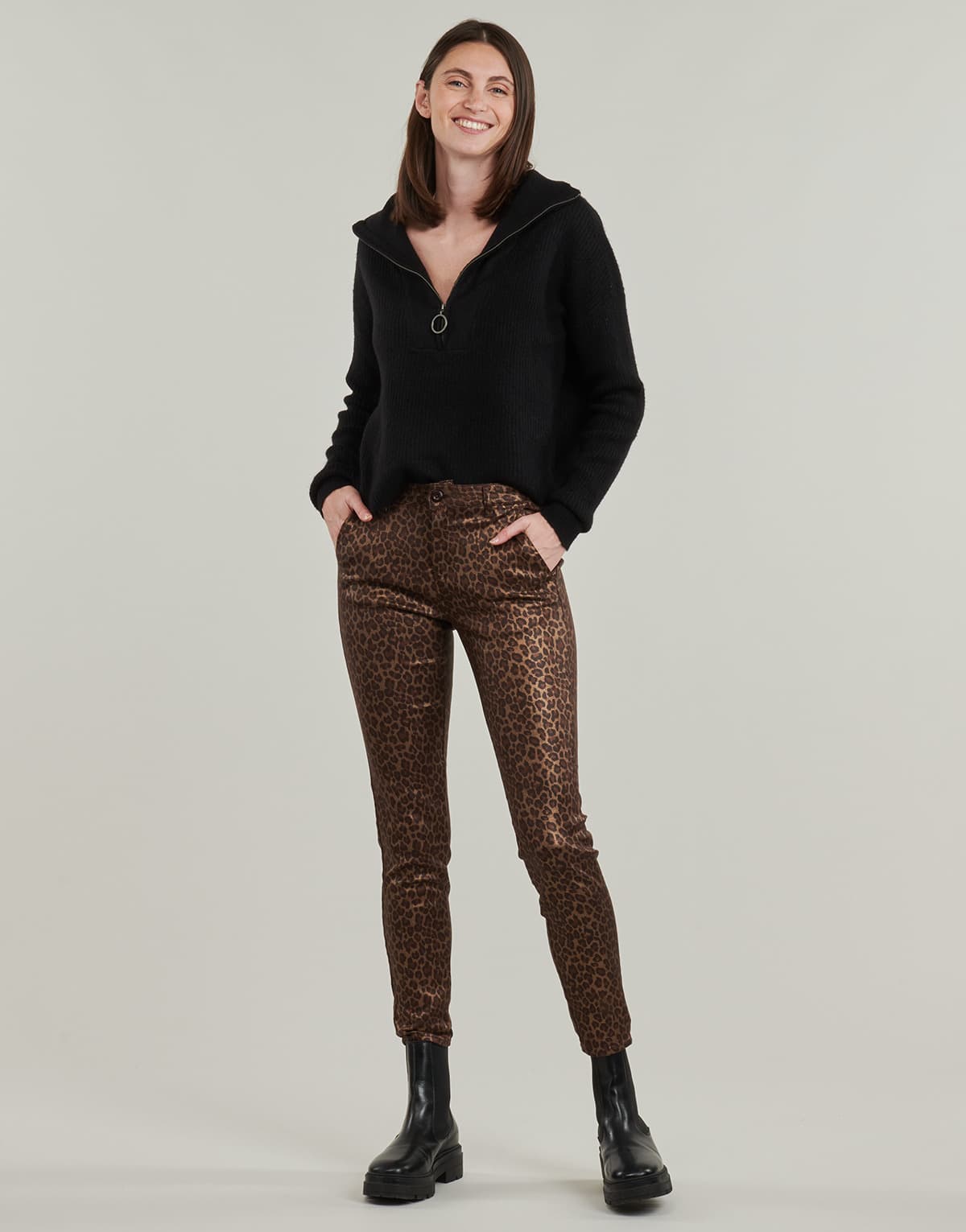 Women's Pants Le Temps des Cerises Brown