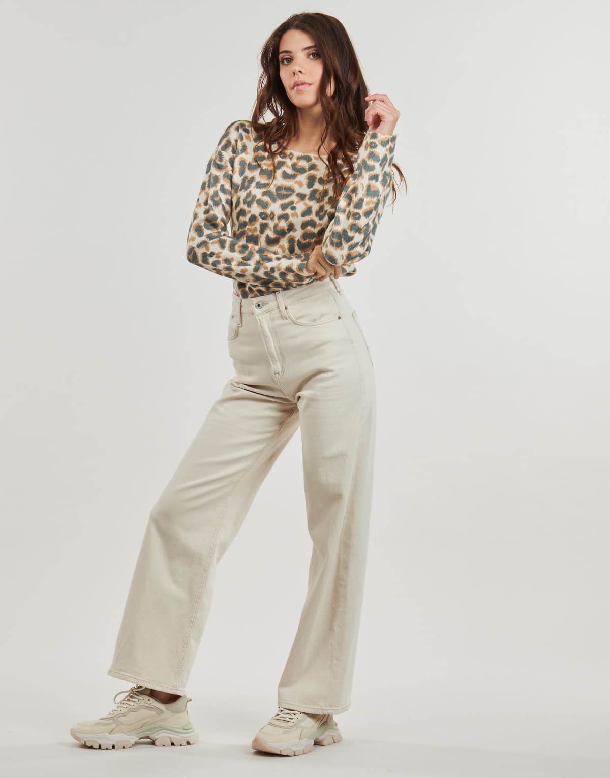 Women's Sweaters Only Beige