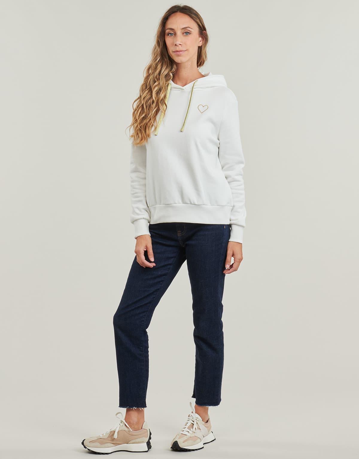 Women's Sweatshirts Only White