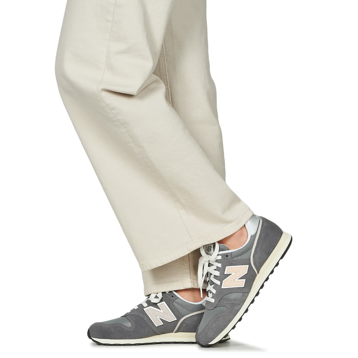 Women's Sneakers New Balance Gray