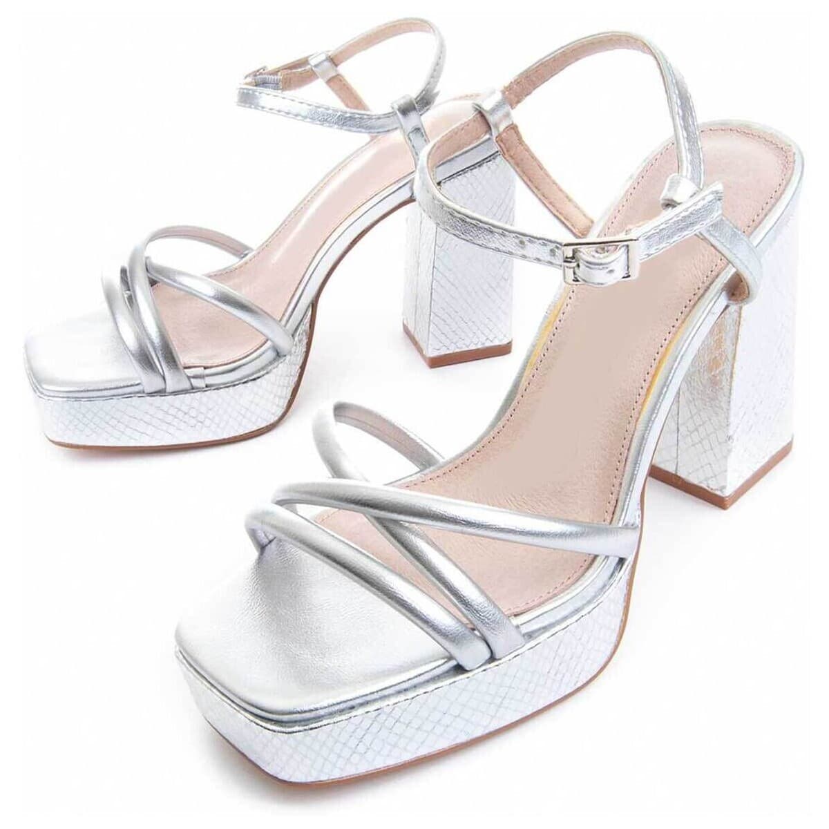 Σανδάλια με τακούνι Montevita 88532