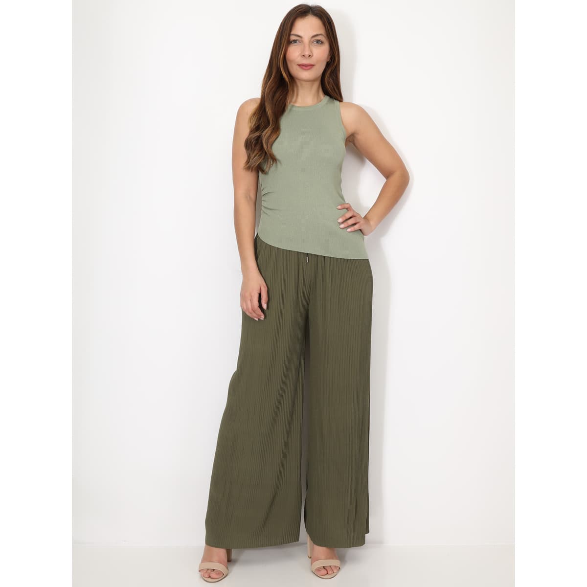 Women's T-Shirts La Modeuse Green