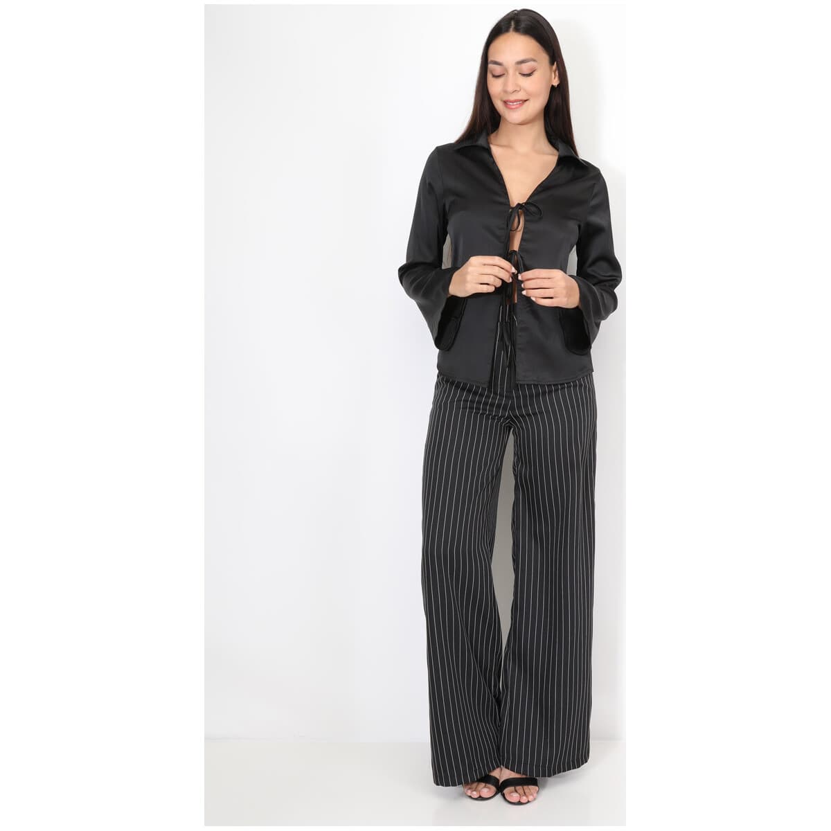 Women's Shirts La Modeuse Black