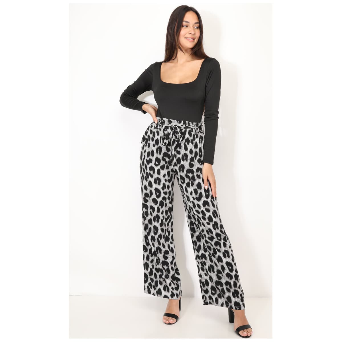 Women's T-Shirts La Modeuse Black