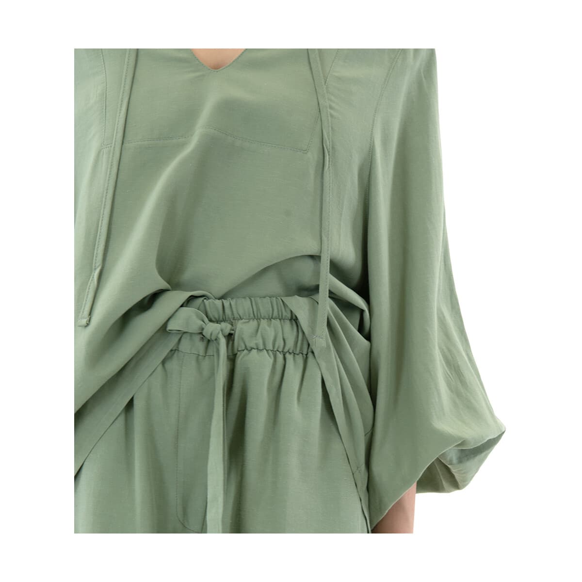 Women's T-Shirts Black N Black Multicolor