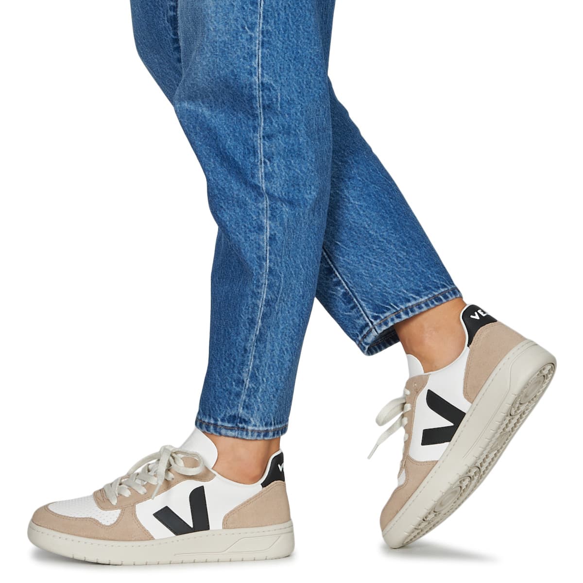 Women's Sneakers Veja White