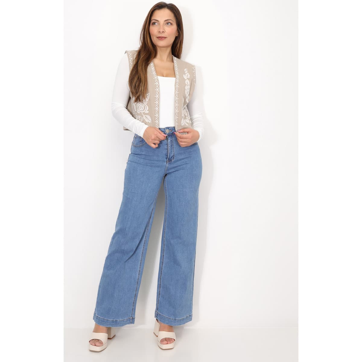 Women's Blazers La Modeuse Beige