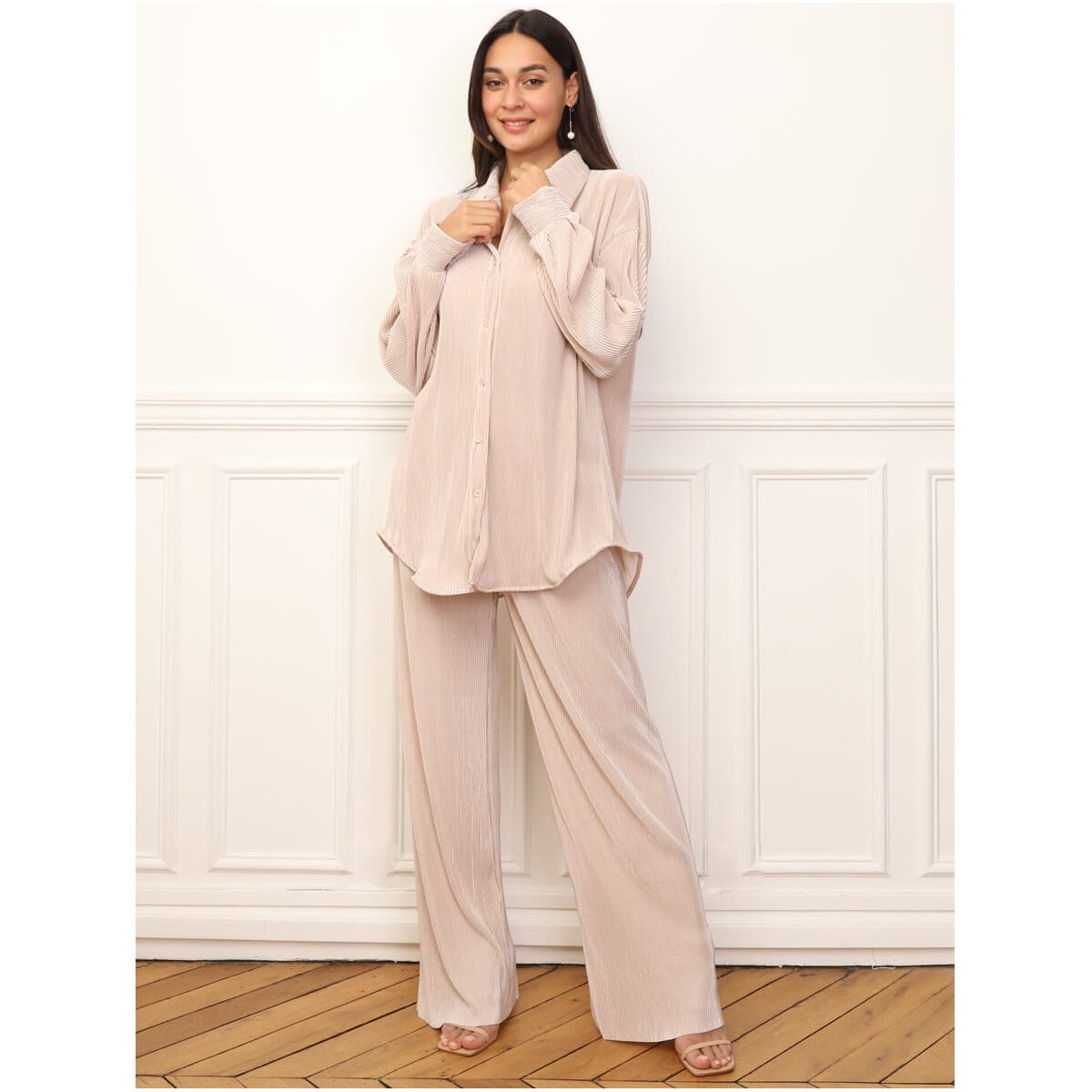 Women's Tracksuits La Modeuse Beige