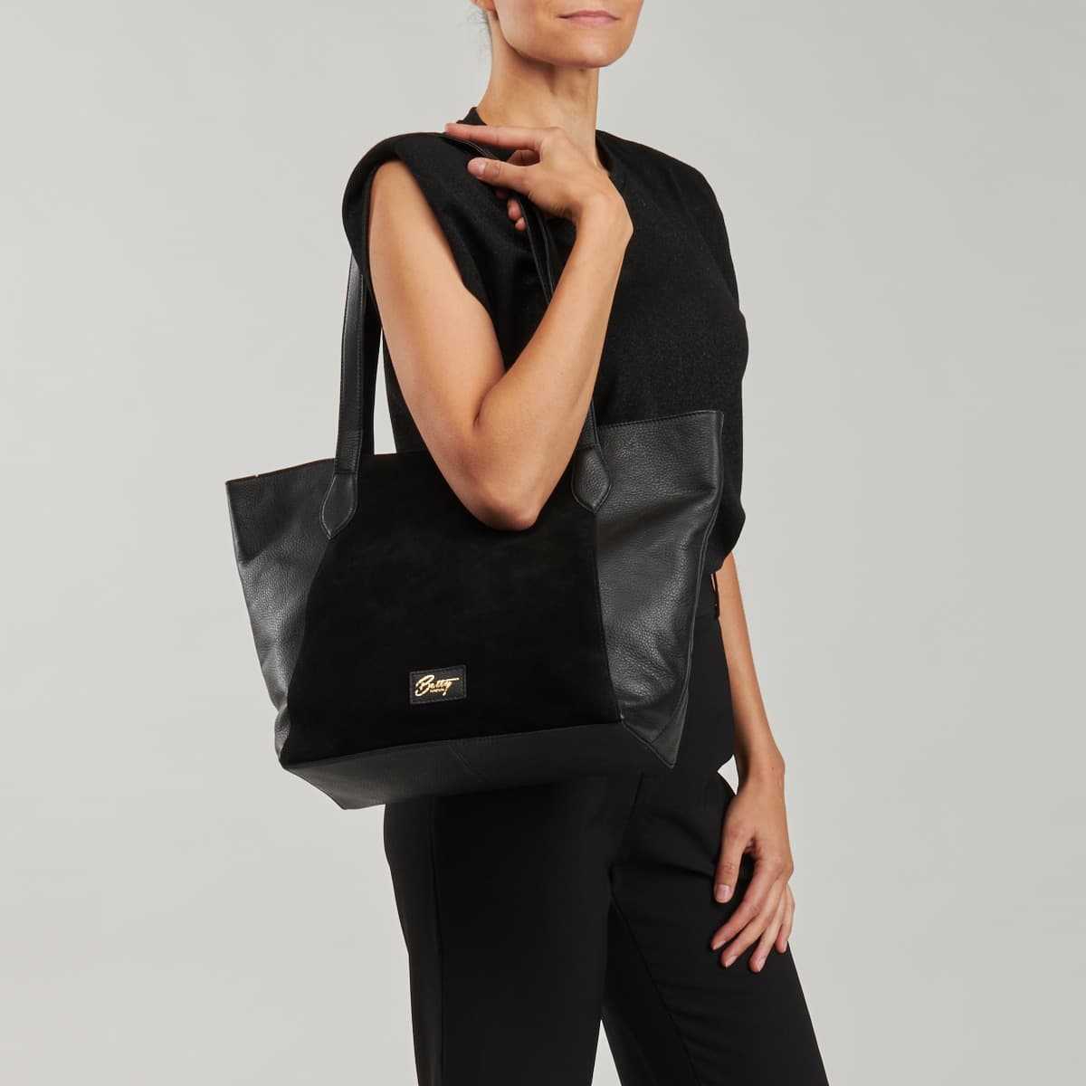Women's Tote Bags Betty London Black