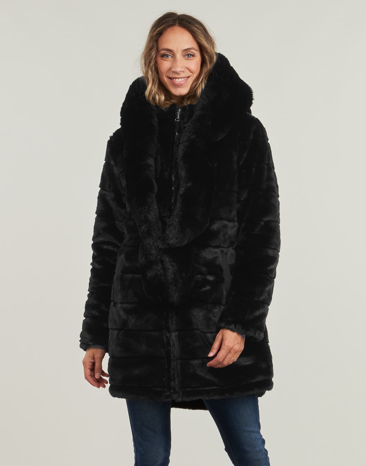 Women's Jackets Betty London Black