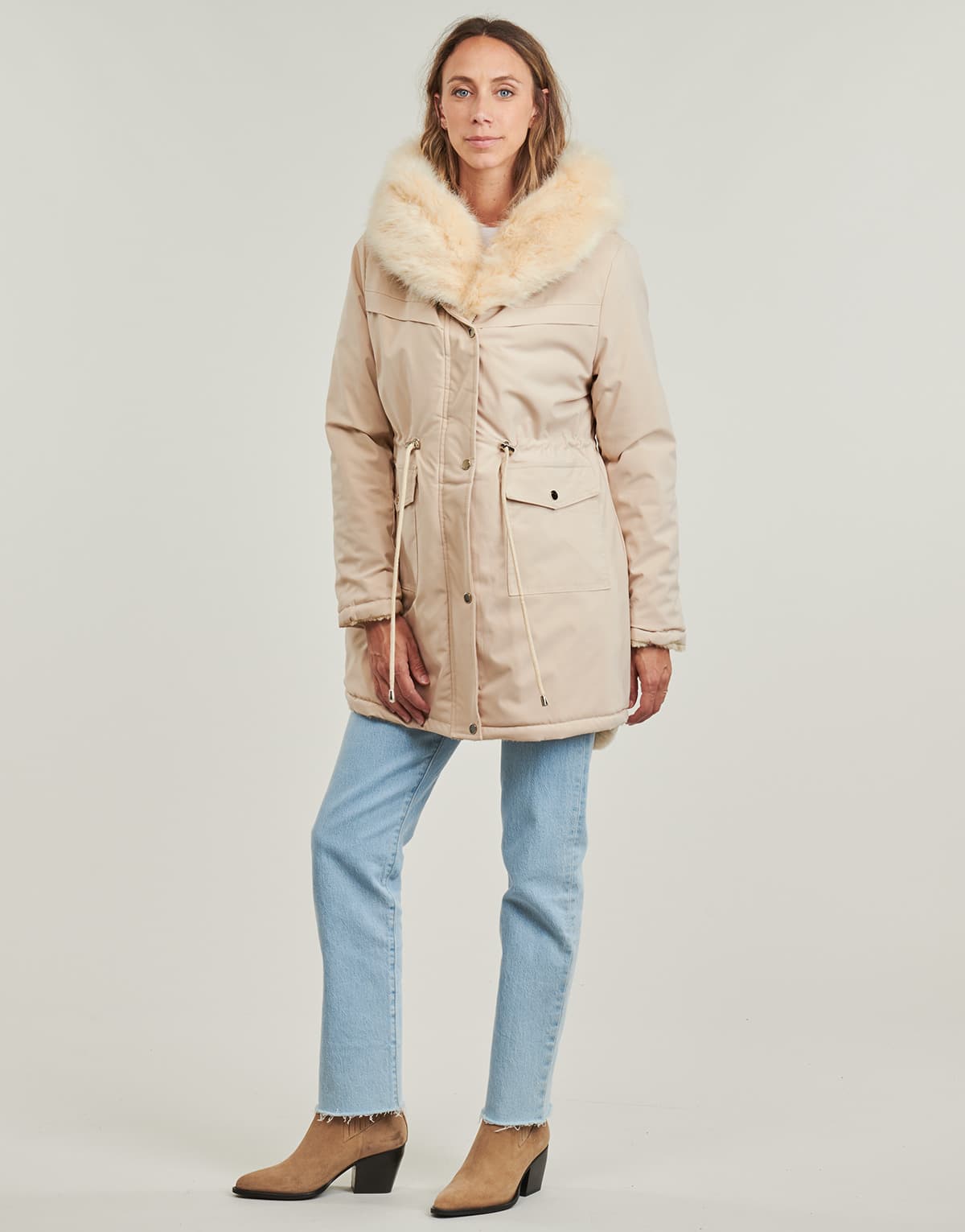 Women's Jackets Betty London Beige