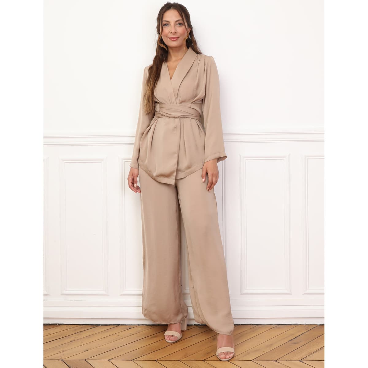 Women's Tracksuits La Modeuse Beige
