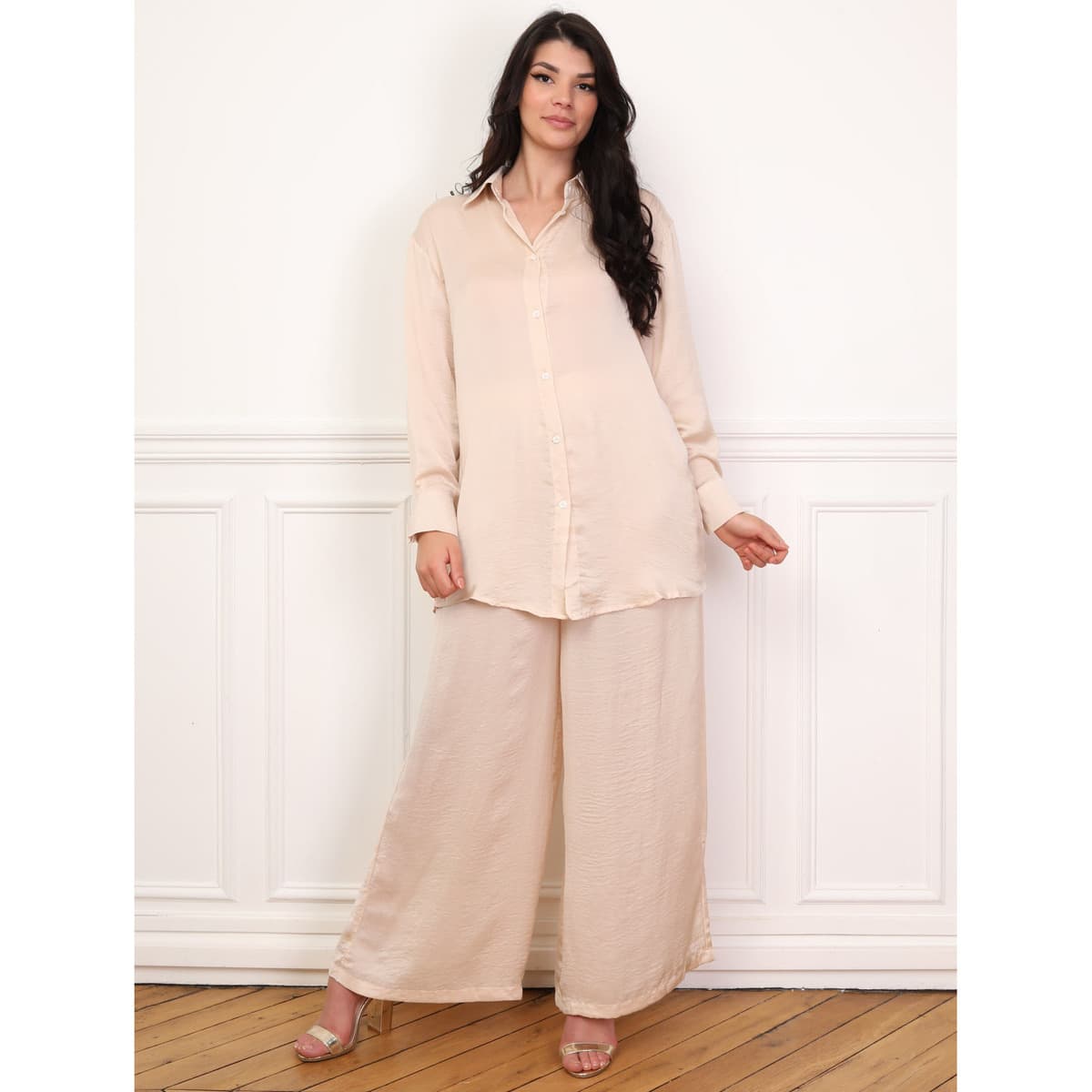 Women's Tracksuits La Modeuse Beige