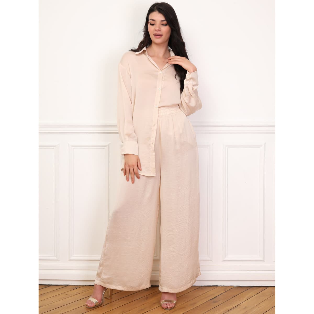 Women's Tracksuits La Modeuse Beige