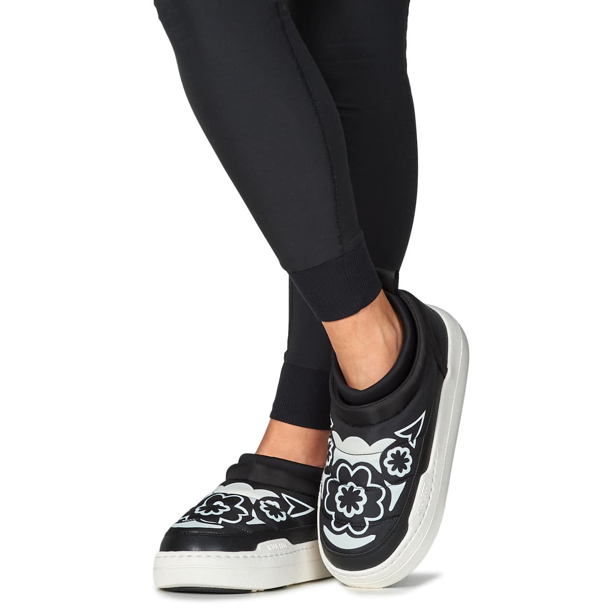 Women's Outdoor Shoes Moon Boot Black