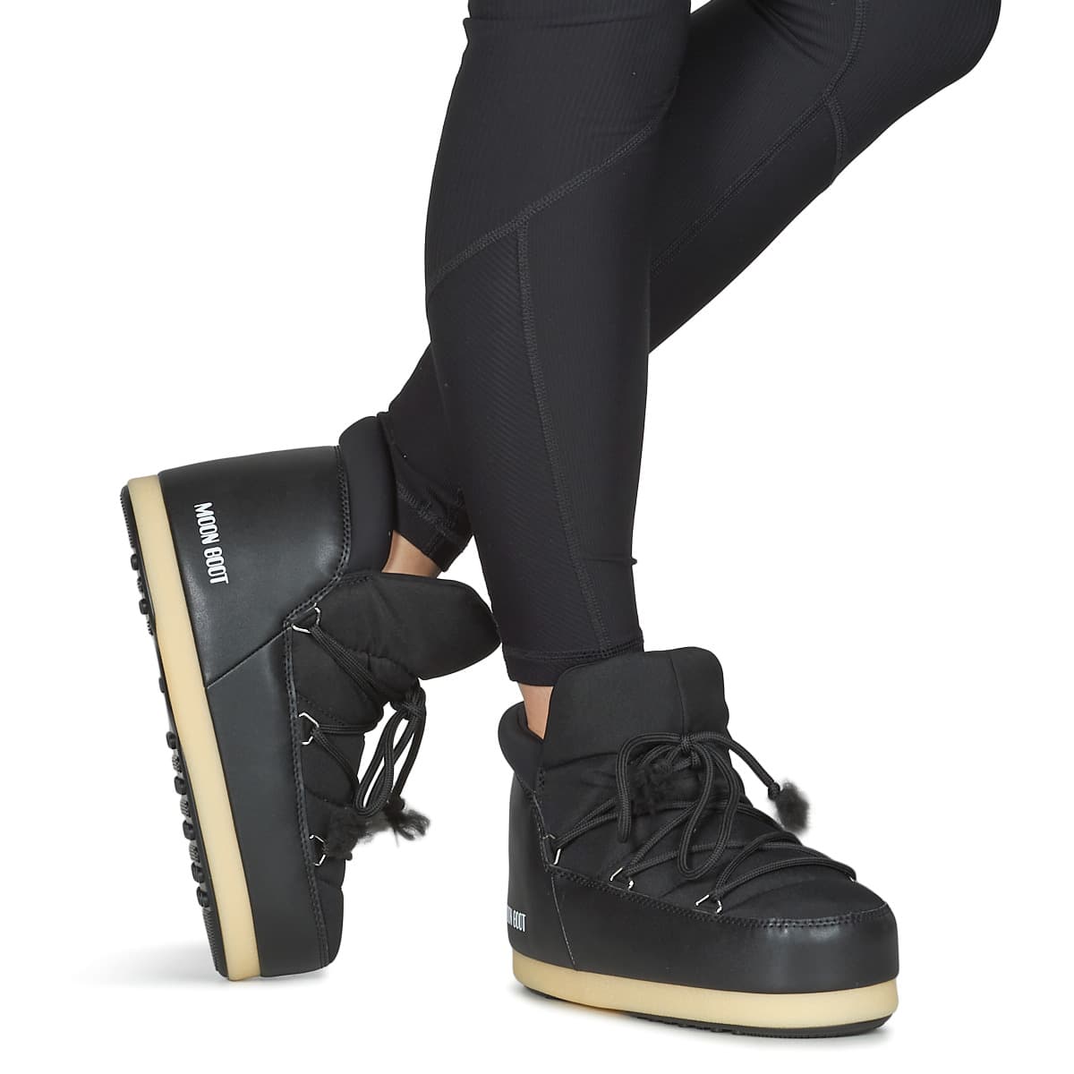 Women's Outdoor Shoes Moon Boot Black