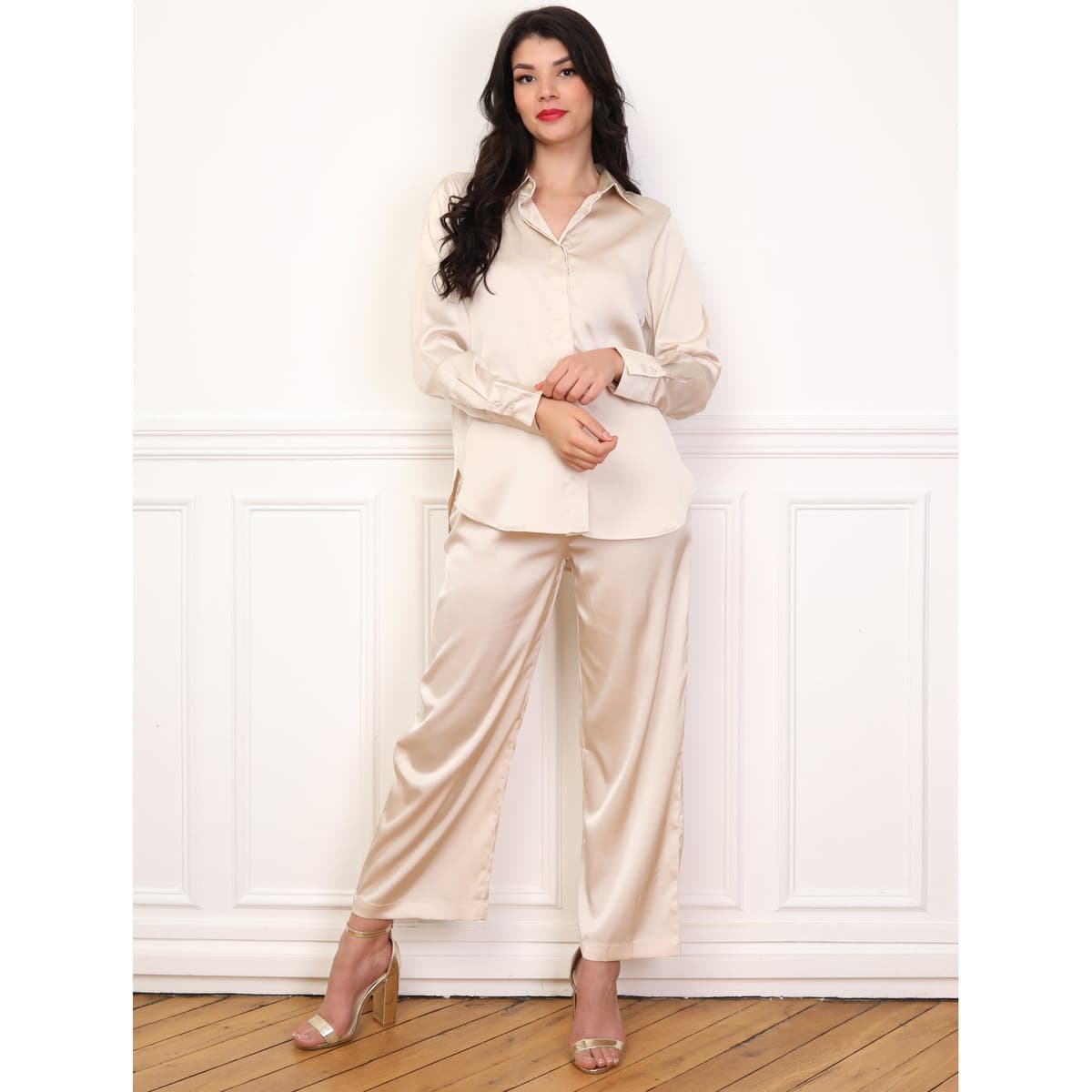 Women's Tracksuits La Modeuse Beige