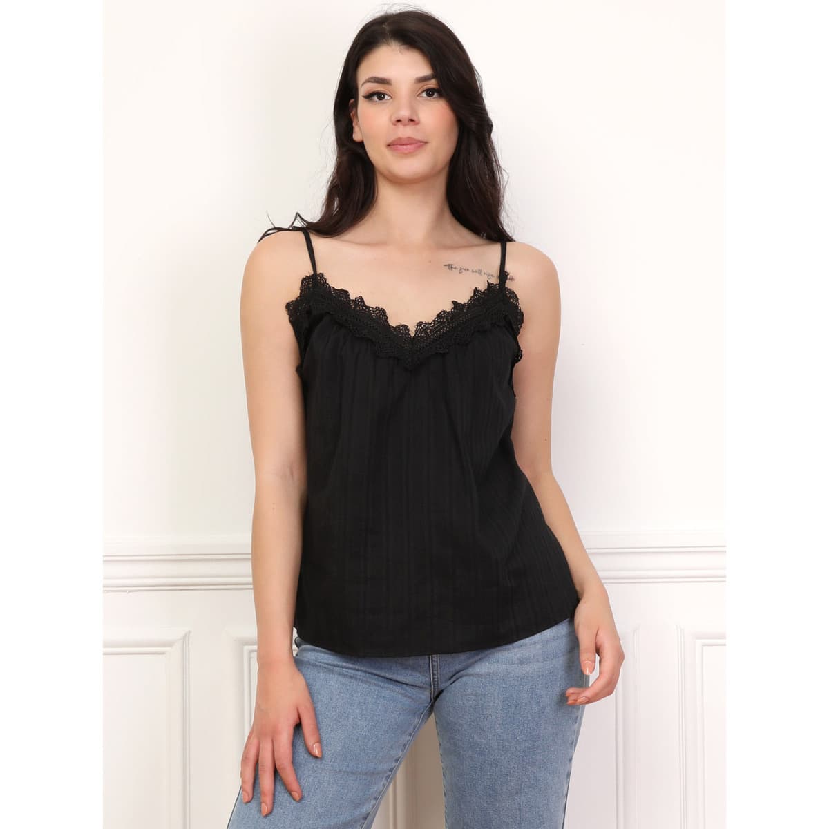 Women's T-Shirts La Modeuse Black