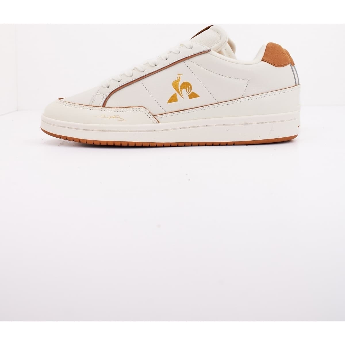 Men's Sports Shoes Le Coq Sportif White