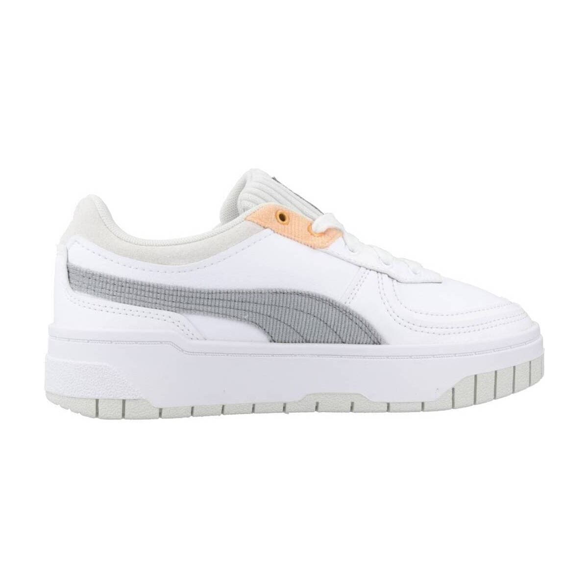 Women's Sports Shoes Puma White