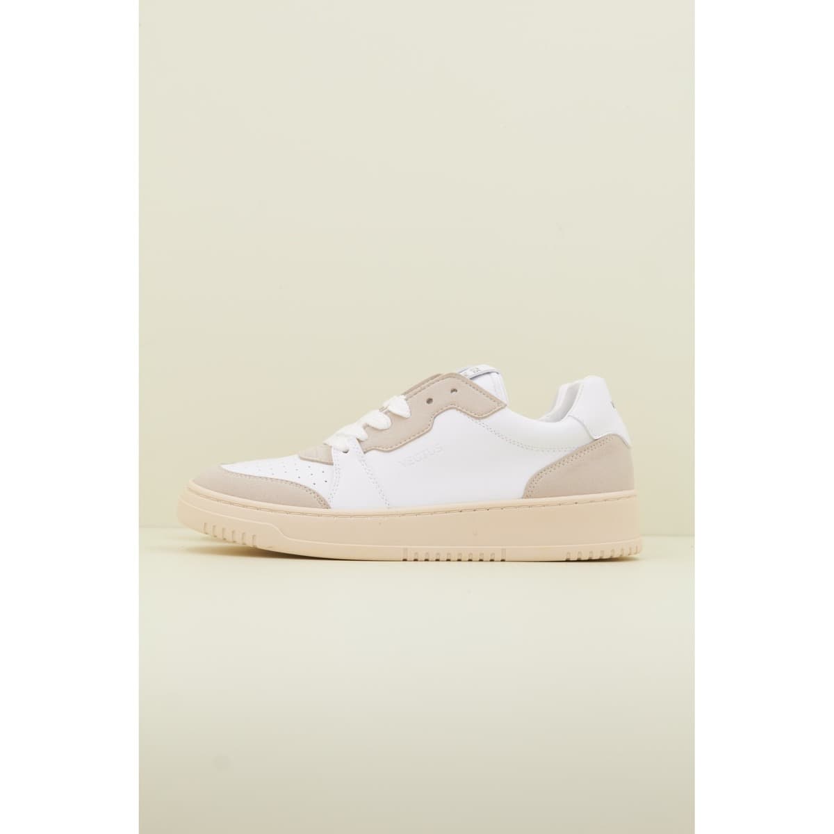 Women's Sneakers Vegtus White