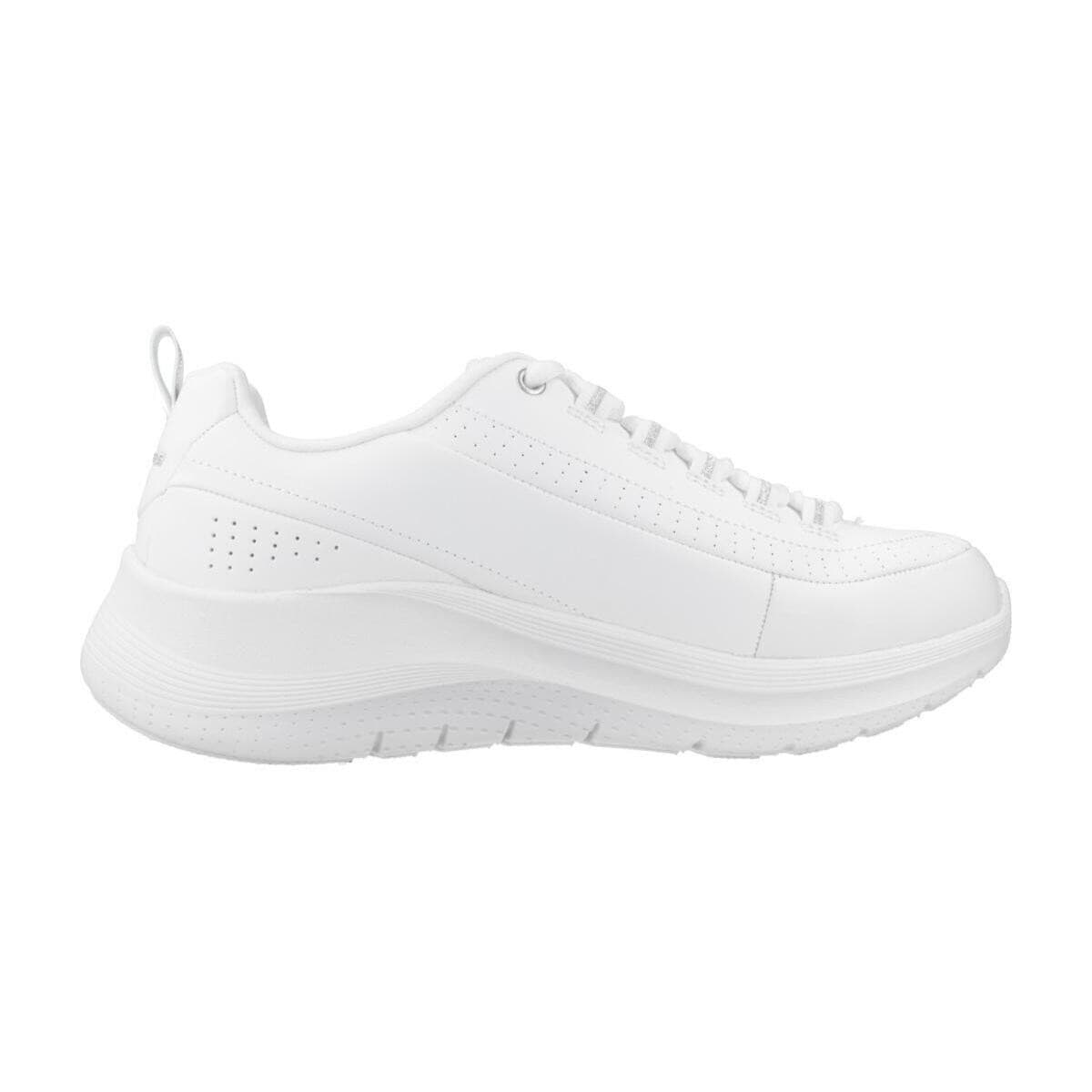 Women's Sports Shoes Skechers White