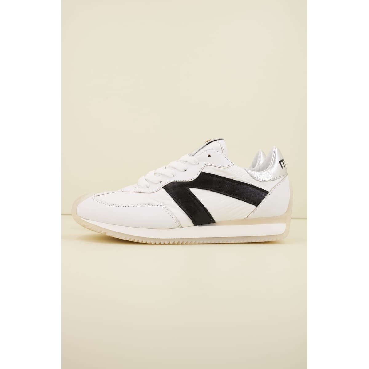Women's Sneakers Mjus White