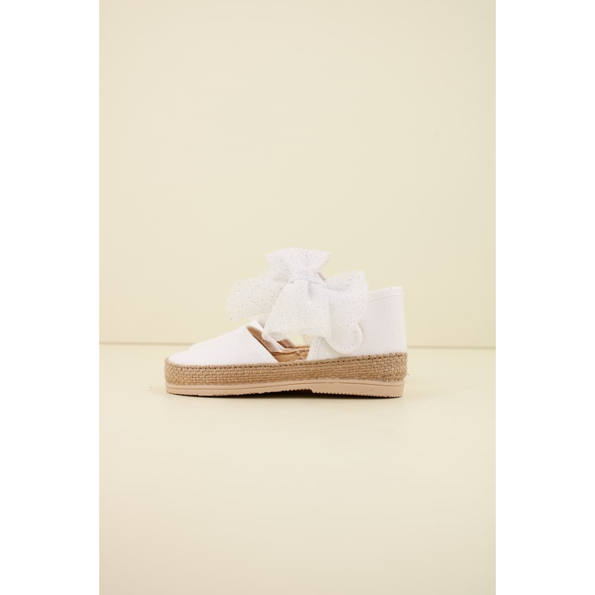Girls' Dress Shoes Vulladi White