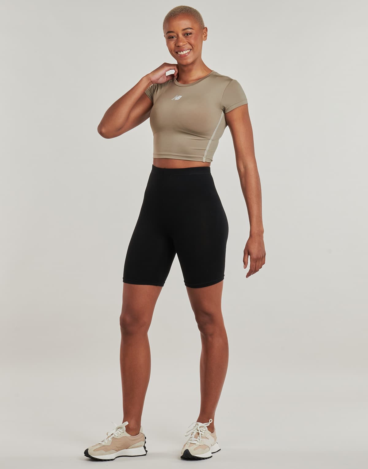 Women's T-Shirts New Balance Beige