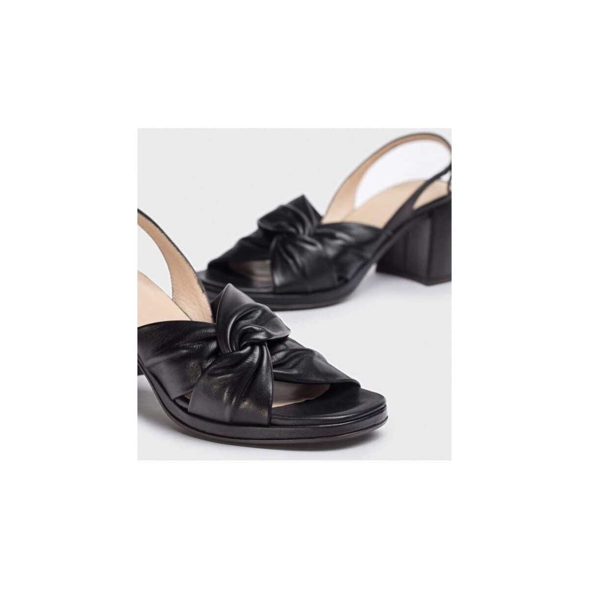Women's Pumps Wonders Black