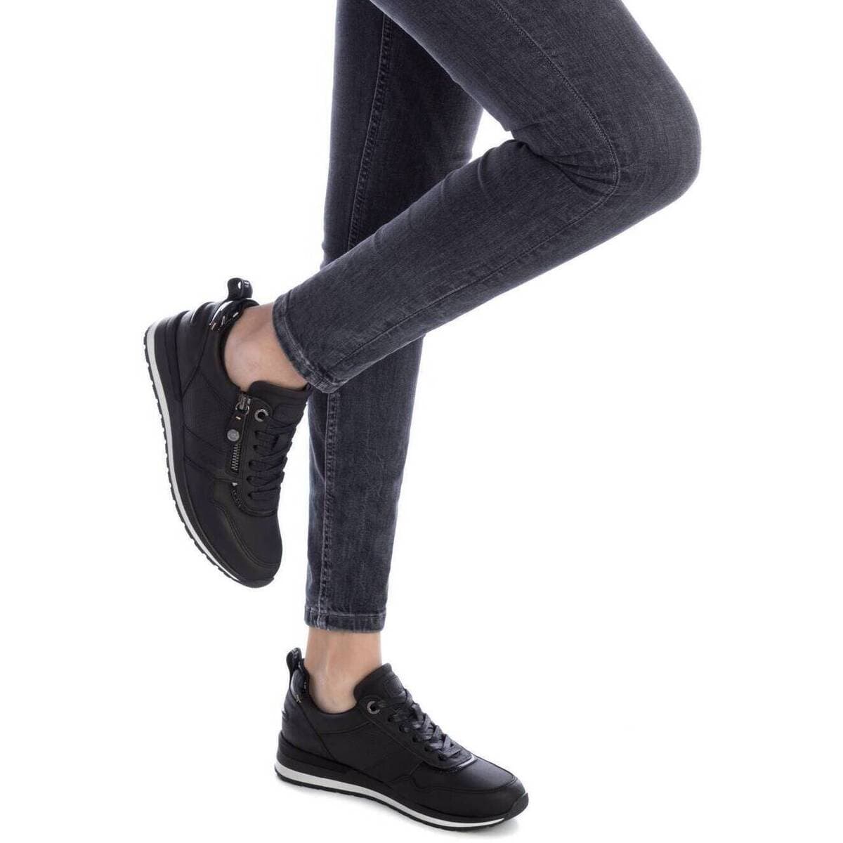 Women's Sneakers Refresh Black