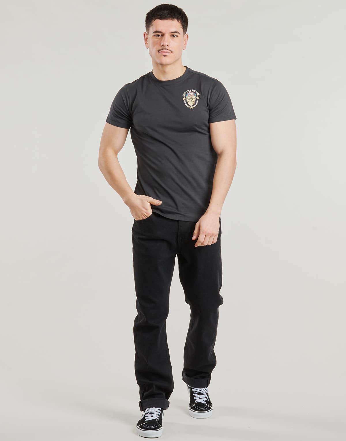 Men's T-Shirts Deeluxe Black