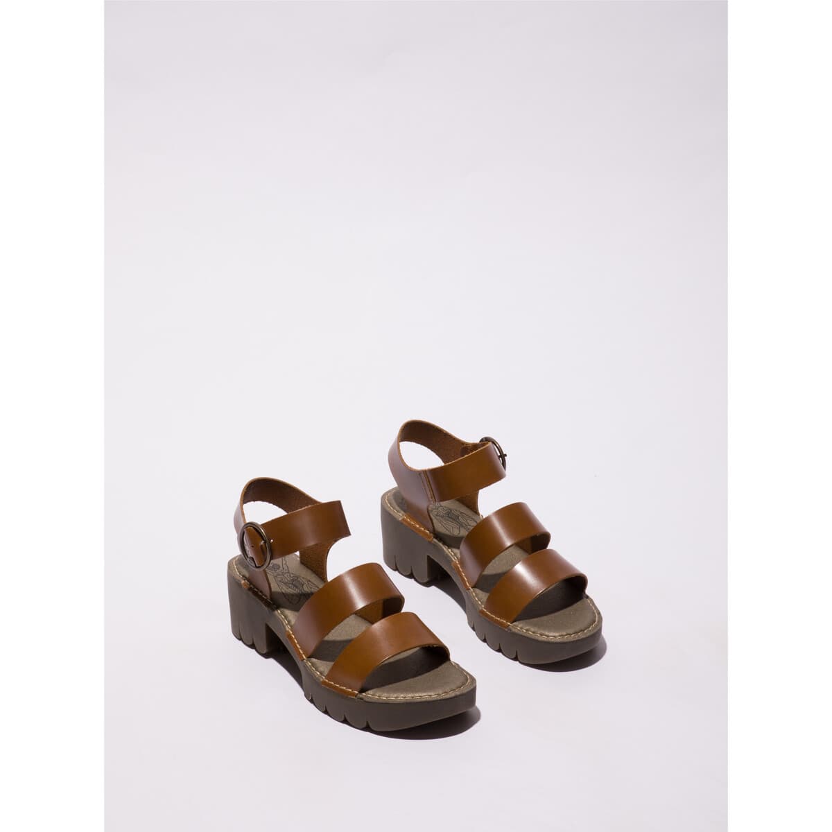 Women's Pumps Fly London Brown