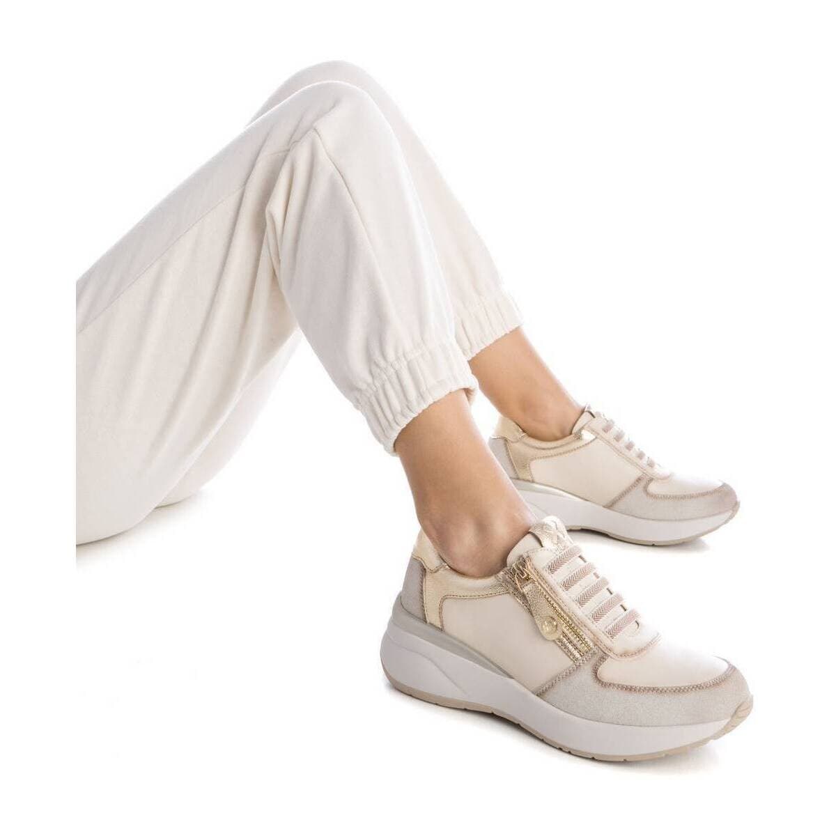 Women's Sneakers Xti Brown