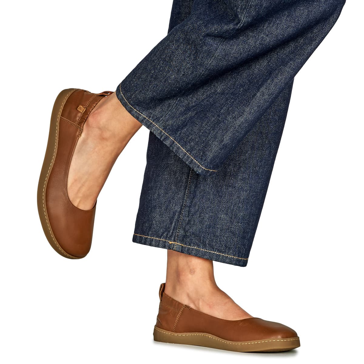 Women's Ballet Flats El Naturalista Brown