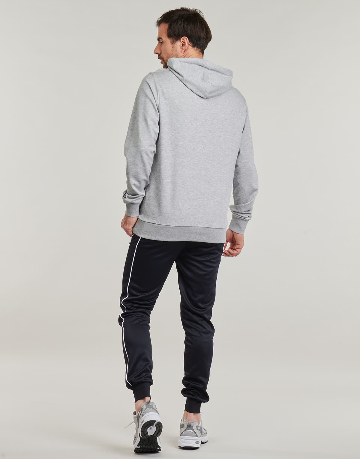 Men's Sweatshirts New-Era Gray
