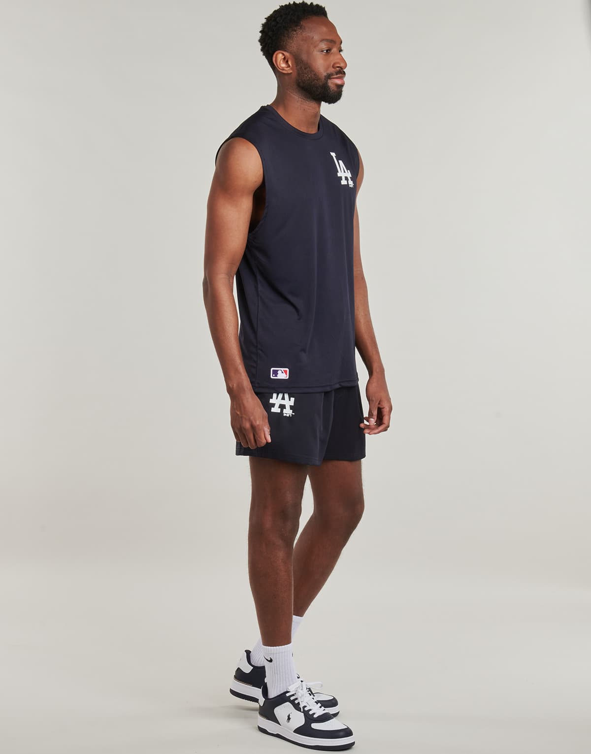 Men's Shorts New-Era Black