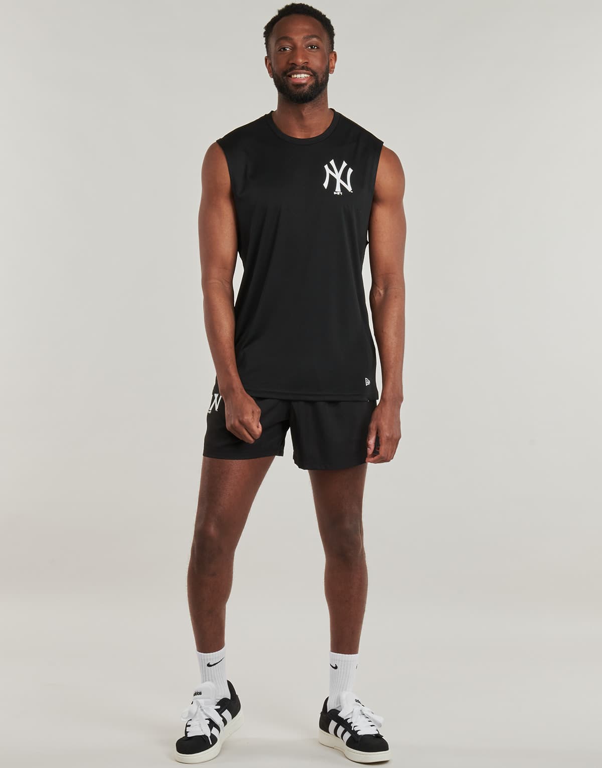 Men's Shorts New-Era Black