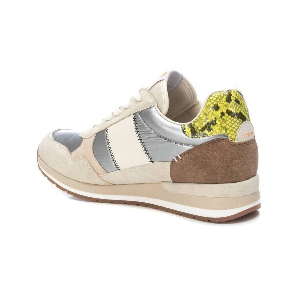 Women's Sneakers Refresh Brown