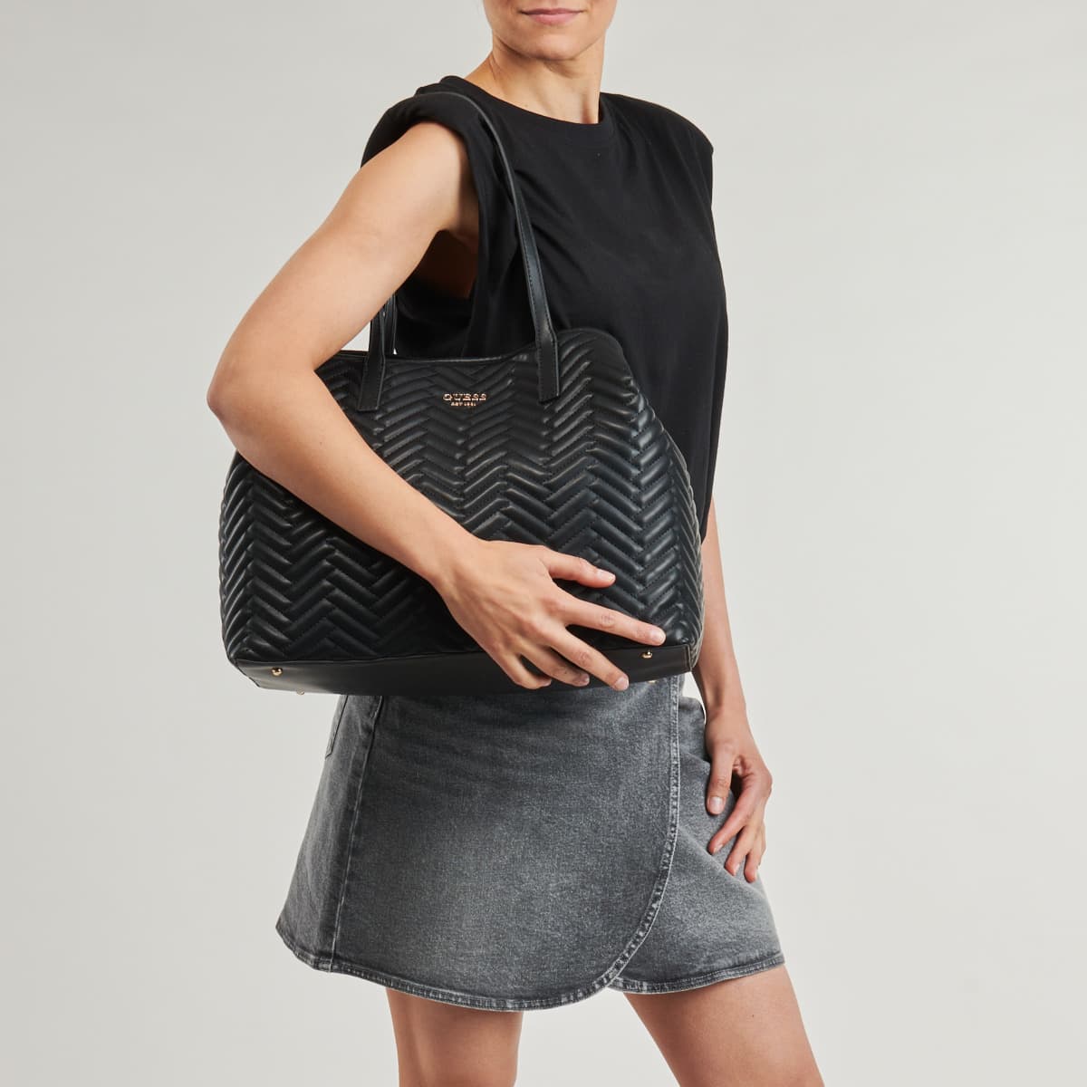 Women's Tote Bags Guess Black