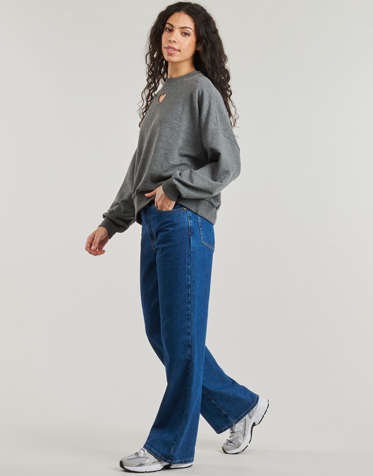 Women's Sports T-Shirts Noisy May Gray