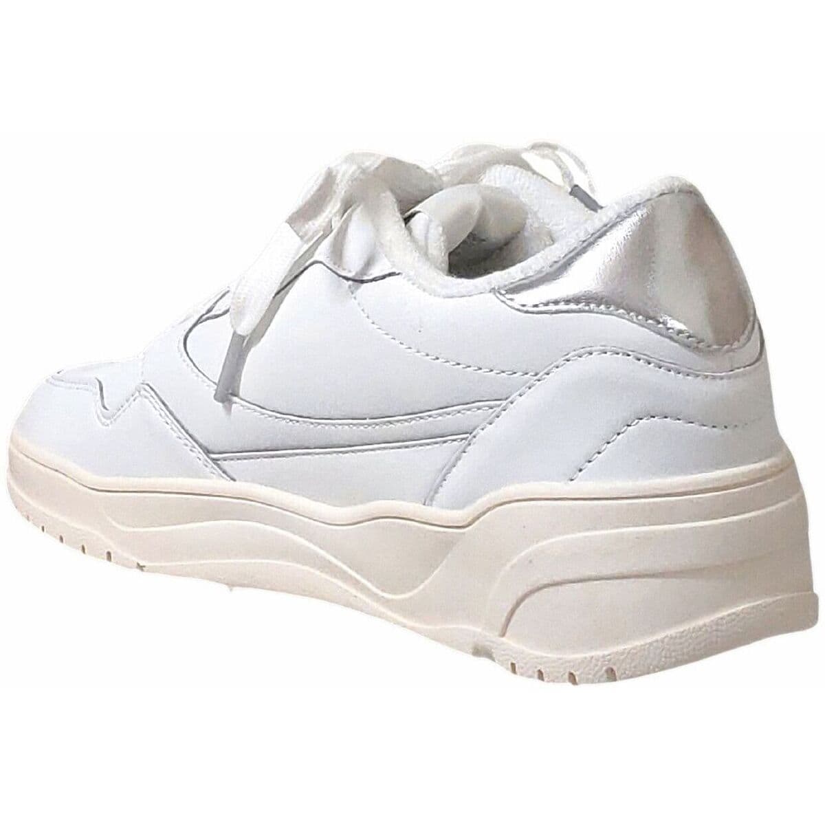 Women's Sports Shoes Le Coq Sportif White