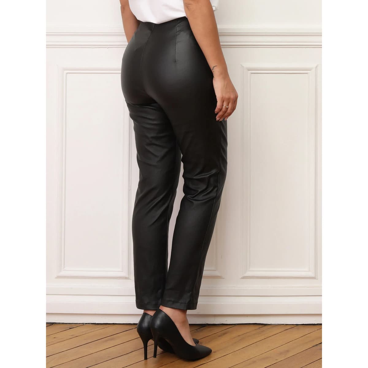Women's Pants La Modeuse Black