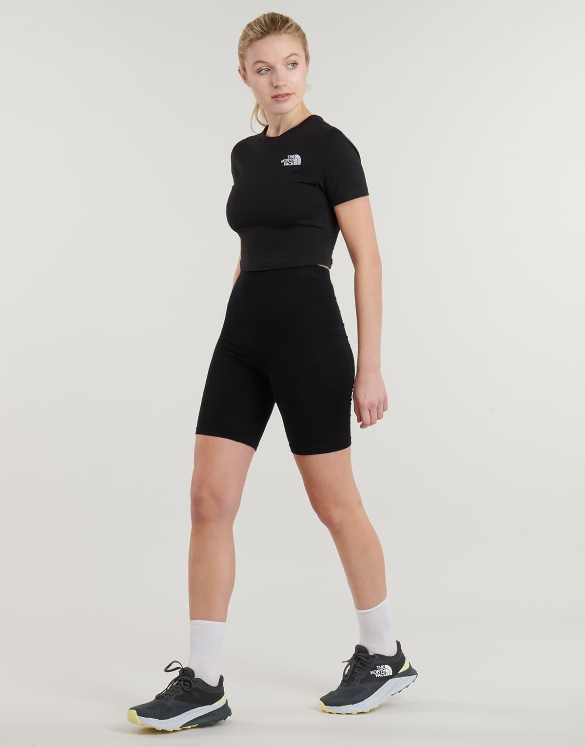 Women's T-Shirts The North Face Black